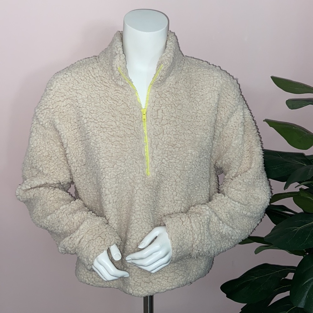 Teddy tan zip up pullover sweatshirt size medium - Picture 2 of 7